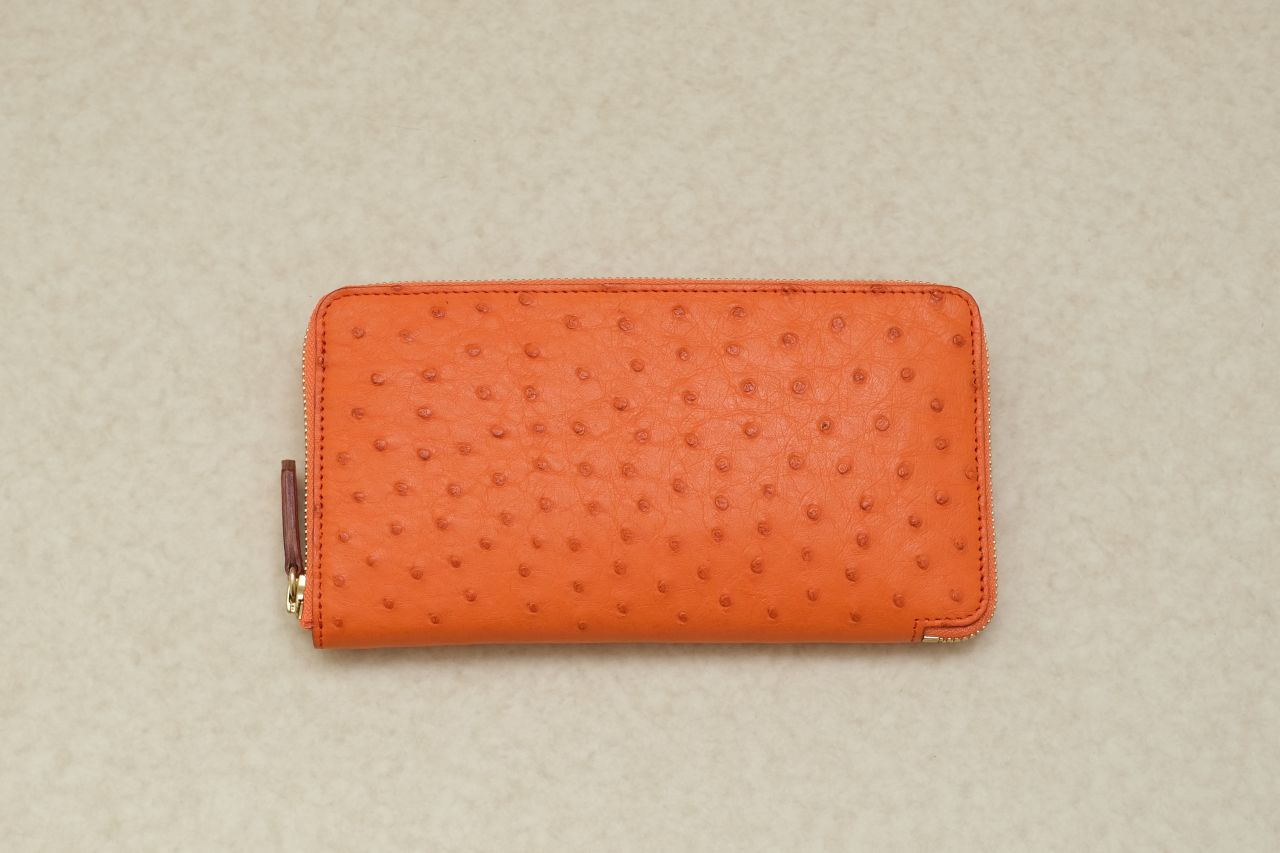 オレンジオーストリッチのファスナー長財布