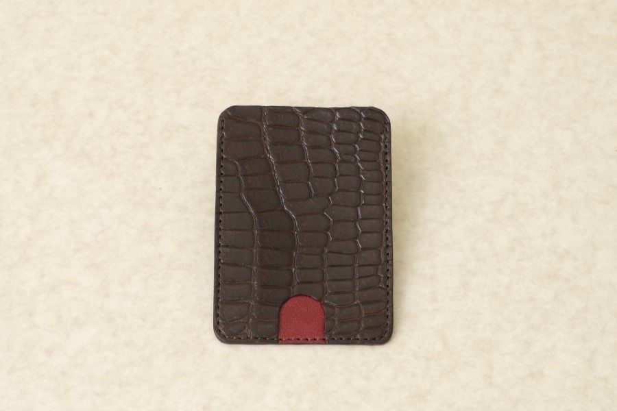 クロコダイルブラウン①のパスケース/カードケース